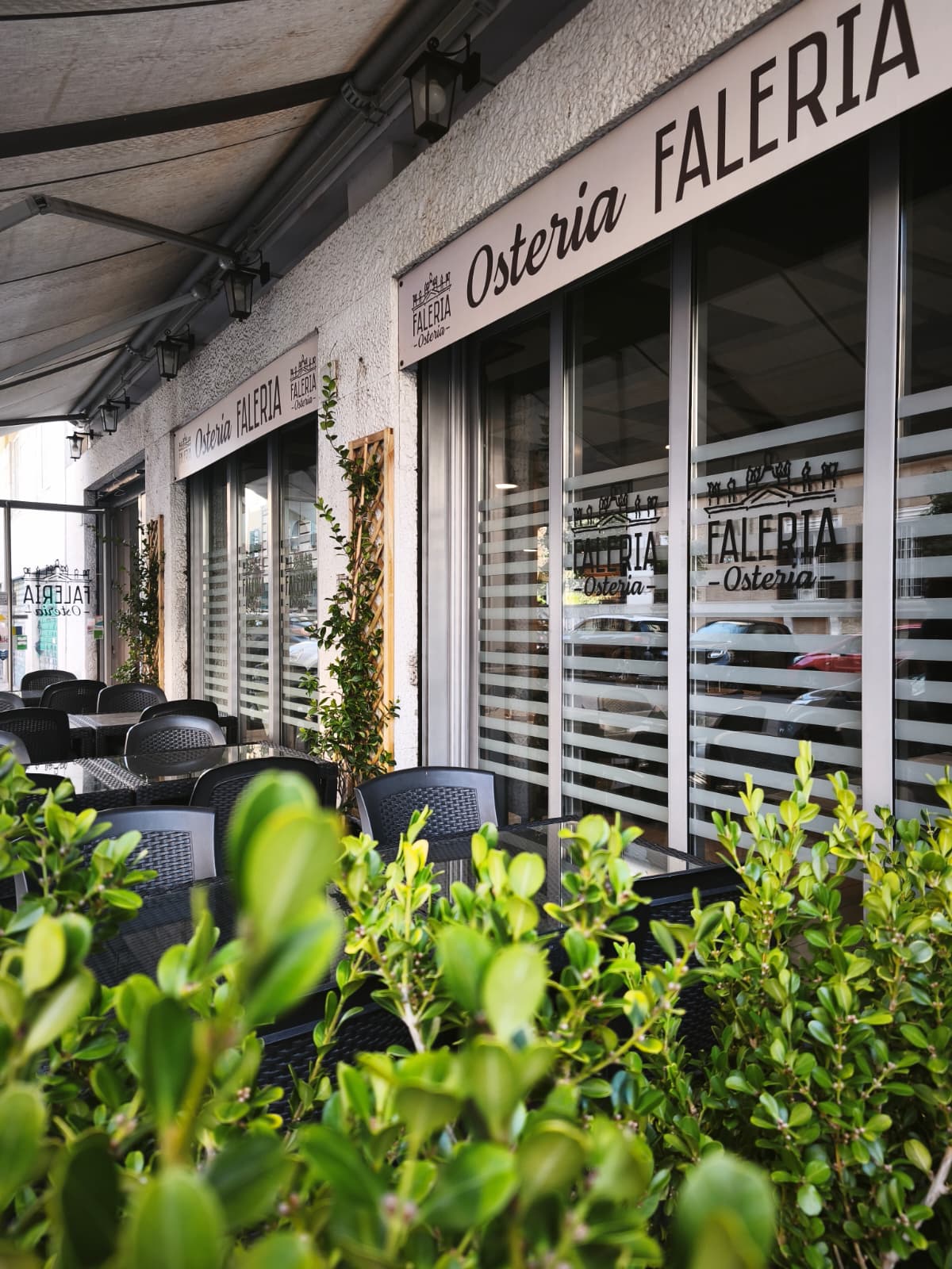 Osteria Faleria Locale Esterno Tavoli esterni Fuori ROma San GIovanni Appio Latino